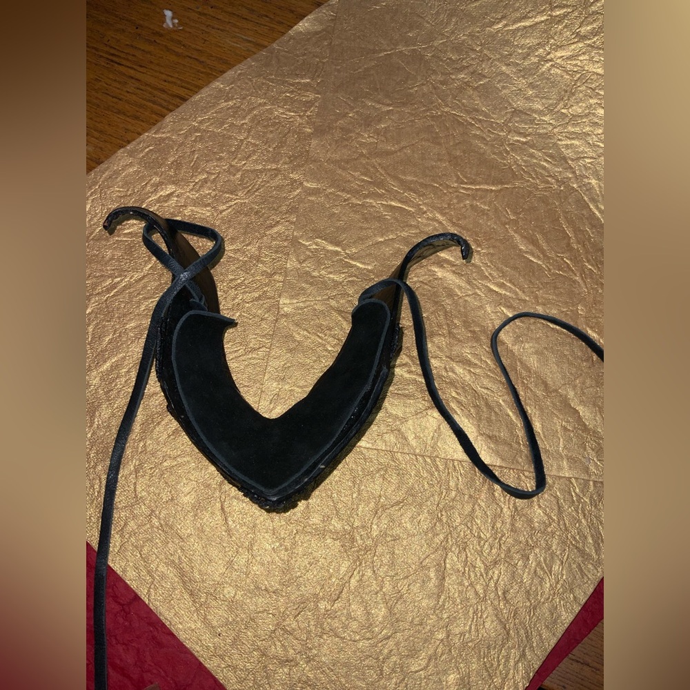 Vintage Black & Gold Embellished Gothic Adjustable Choker - Picture 10 of 15